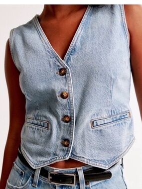 Abercrombie and Fitch Mara Vest